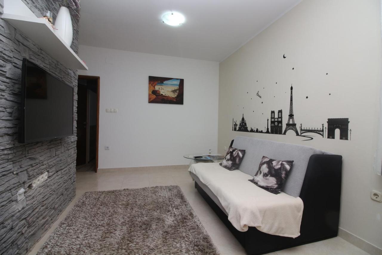 Apartments Adriana Bilice Esterno foto