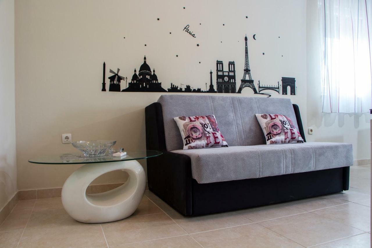 Apartments Adriana Bilice Esterno foto